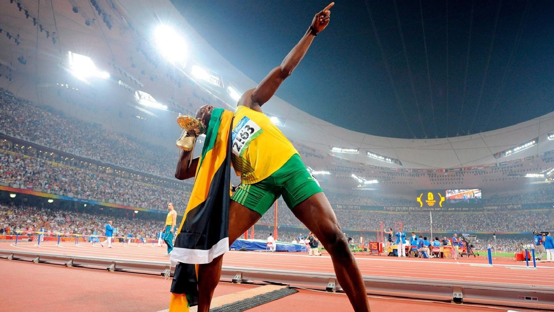 开云体育视频直播-当紫金王朝遇见京味儿篮球，利拉德关键一击，北京队强势晋级湖人的跨时空想象